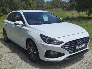 2022  Hyundai i30 Active Hatch (Polar White) Used Car Thumbnail