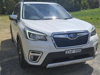2020  Subaru Forester 2.5i-S SUV (Crystal White) Used Car Thumbnail