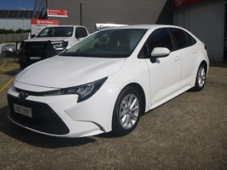 2020 Toyota Corolla Ascent Sport Sedan (Glacier White) Used Car Thumbnail