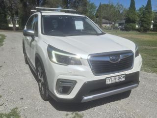 2021  Subaru Forester 2.5i-S SUV (WHITE) Used Car Thumbnail