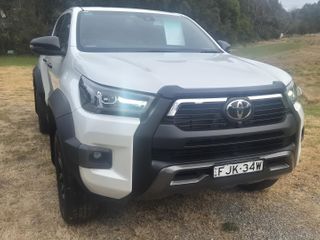 2024 Toyota Hilux Rogue 48V Ute (Frosted White) Used Car Thumbnail