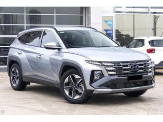 2026  Hyundai Tucson Hybrid Elite SUV (Shimmering Silver) Demo Car Thumbnail