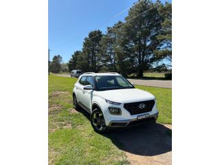 2026  Hyundai Venue Active SUV (Atlas White) Demo Car Thumbnail