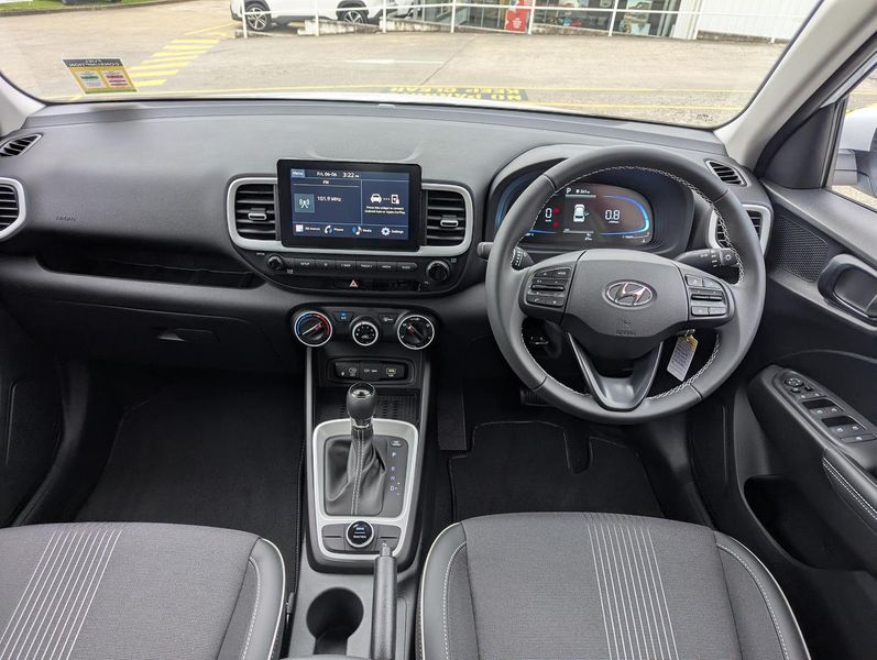2025 Hyundai Venue Active Auto MY25 Photo 7