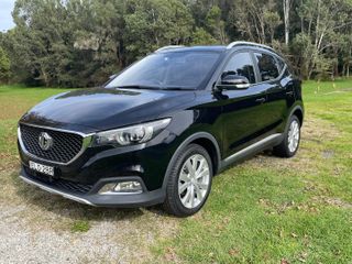 2020 MG ZS Excite SUV (Pebble Black) Used Car Thumbnail