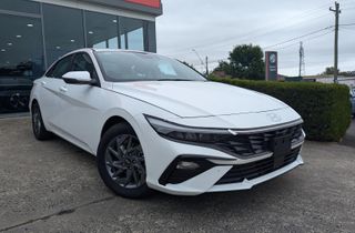 2024 Hyundai i30 Sedan (Atlas White) Demo Car Thumbnail
