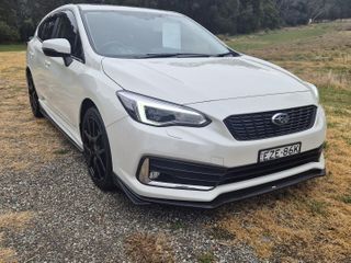 2023 Subaru Impreza S-Edition Hatch (Crystal White) Used Car Thumbnail